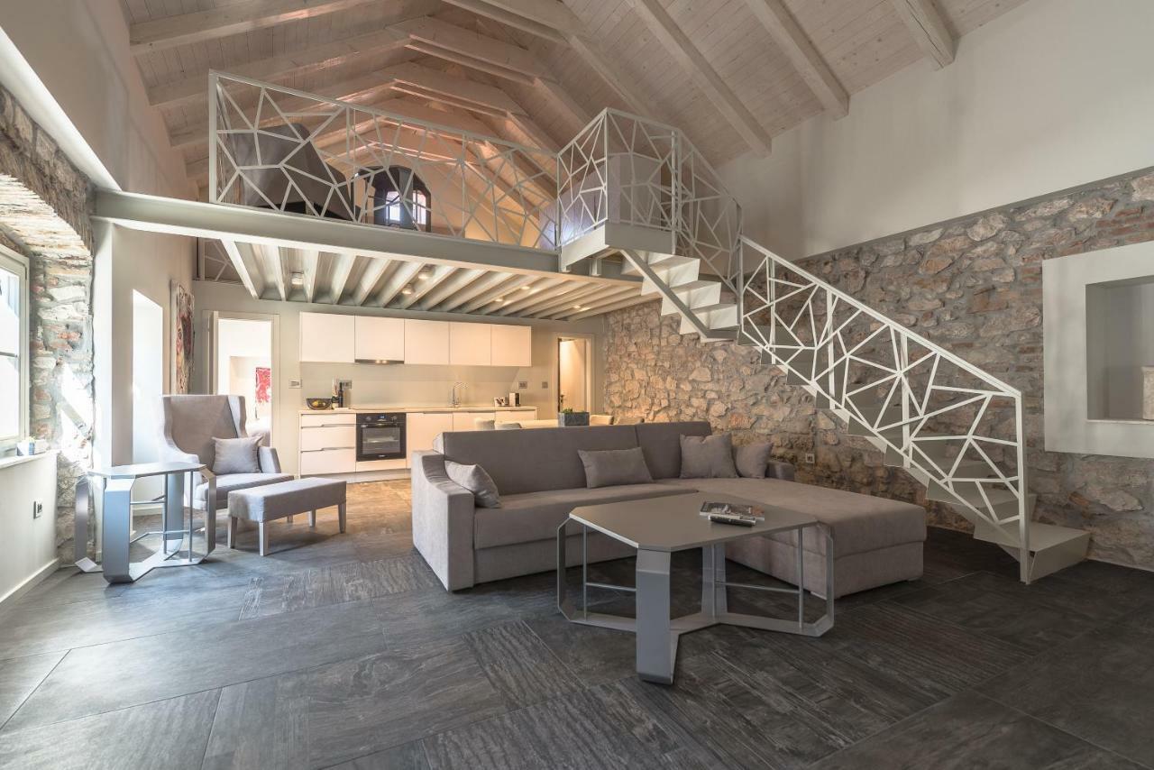 Alma Lofts Apartment *